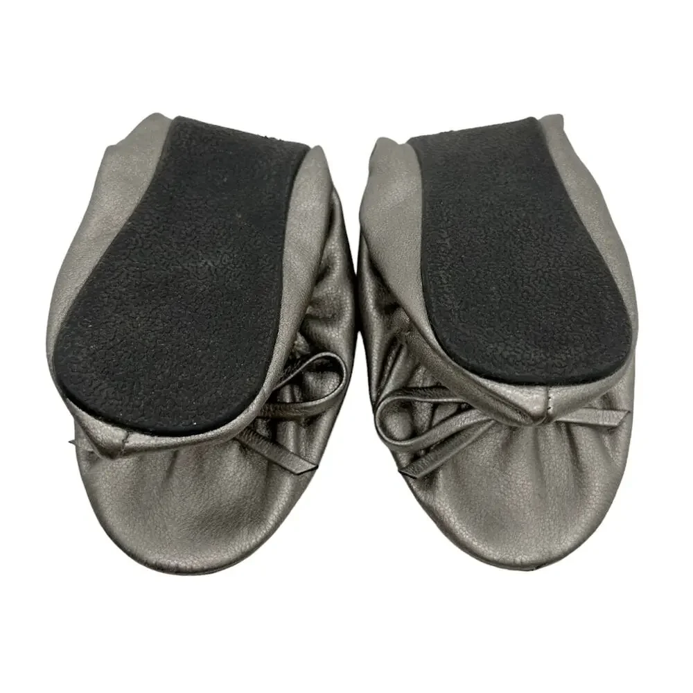 Sidekicks Heelin' Good Ballet Slippers for Emergency Relief - M / 7-8 - Silver